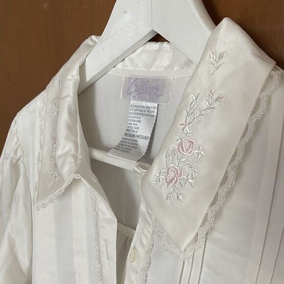 Vintage Collette by Miss Elaine Nightgown Size M Lace Trim Gown Victorian White - Picture 1 of 16